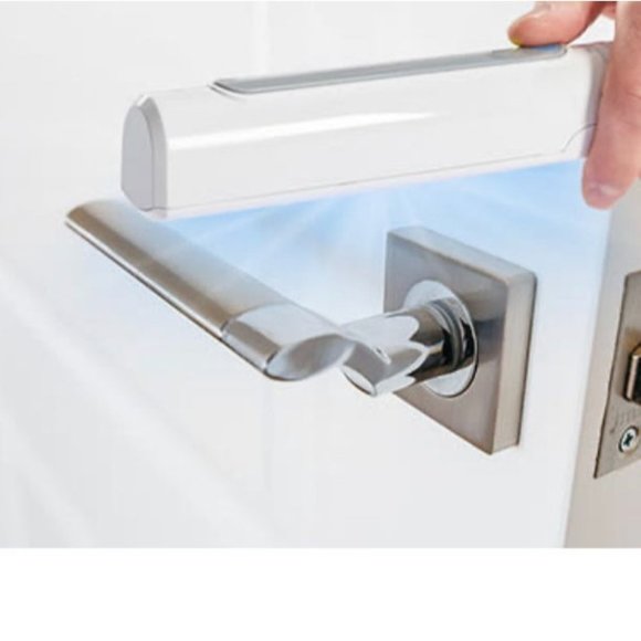 Travel Wand Sanitizer NEW in box with directions, kills germs in 10-30 seconds - Picture 8 of 16